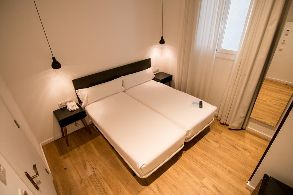 Casa de hóspedes Som Nit Triomf 3*